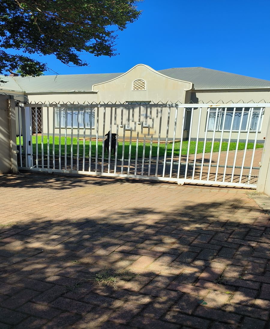 6 Bedroom Property for Sale in Potchefstroom North West